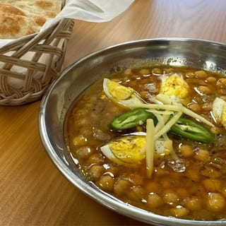 Lahori Channa- Add Egg or Chicken
