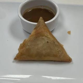 Chicken Samosas 2 pcs